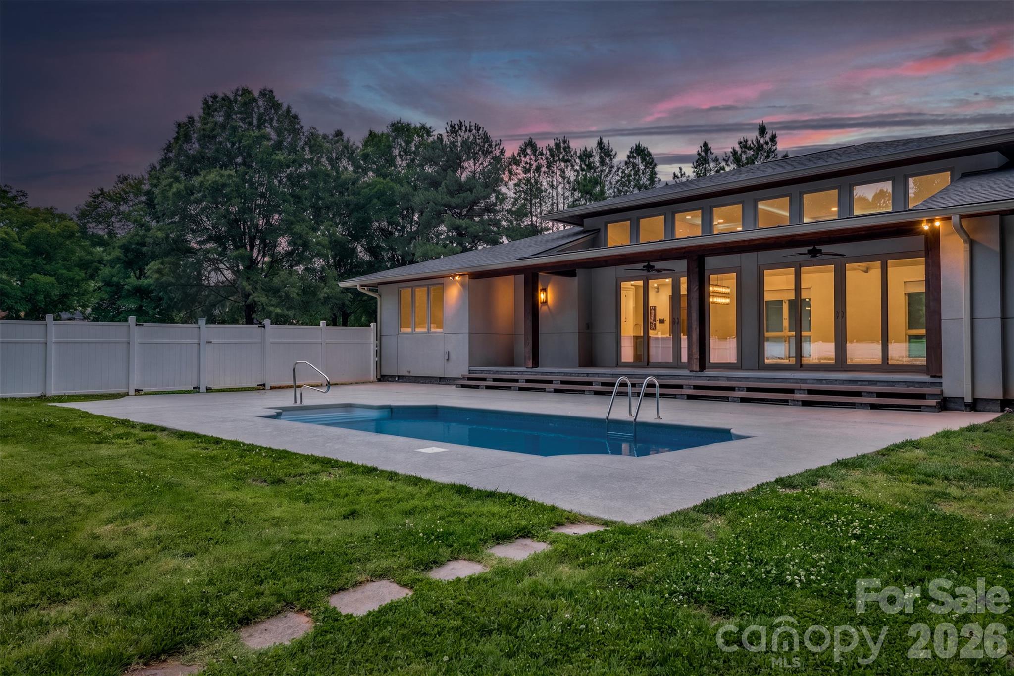 439 Cottonfield Circle