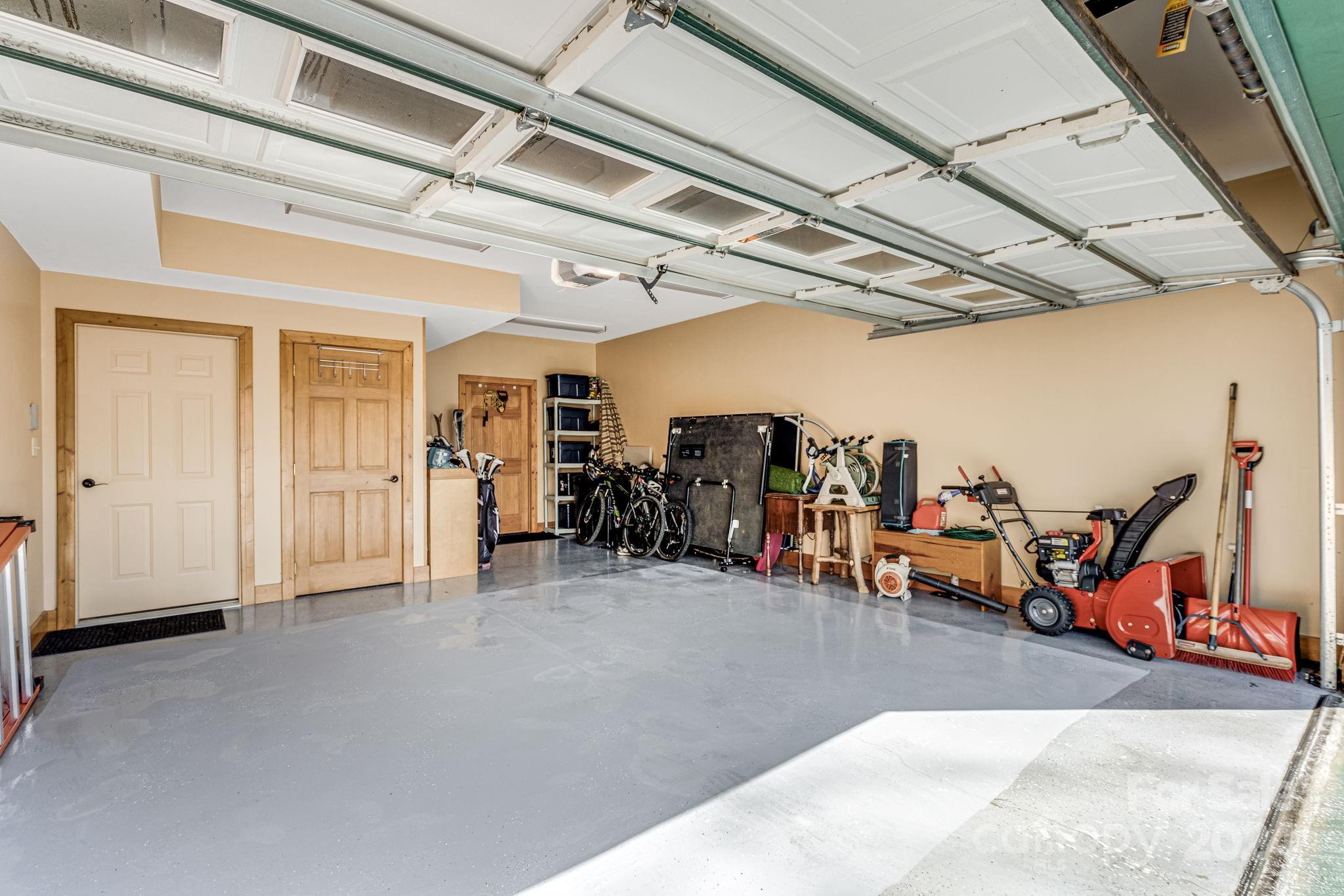 Wolf Laurel - Residential