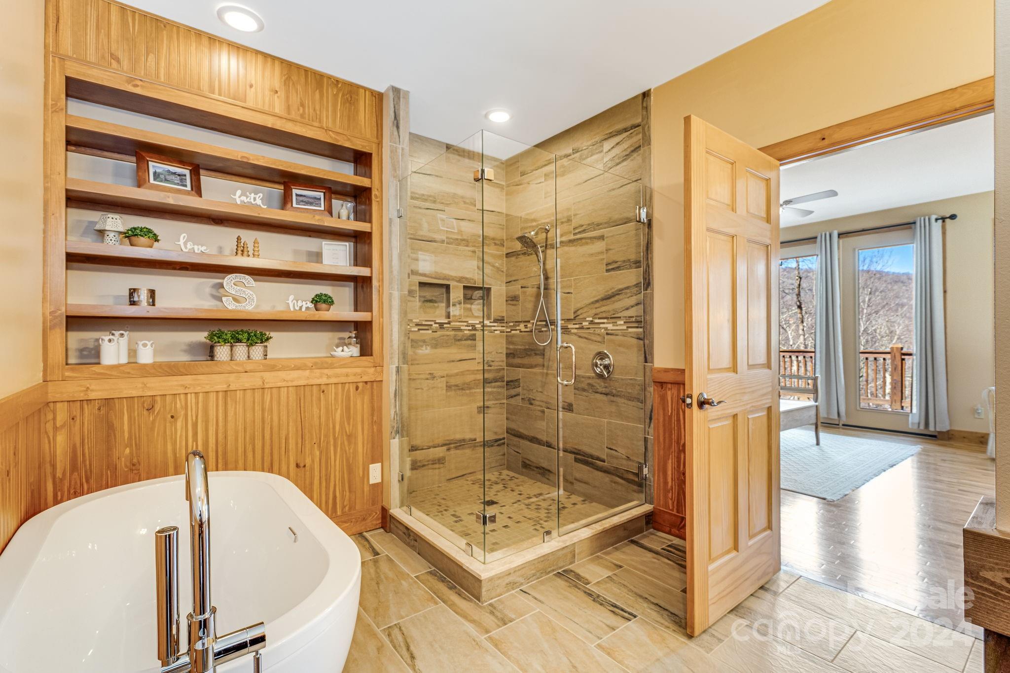 Wolf Laurel - Residential