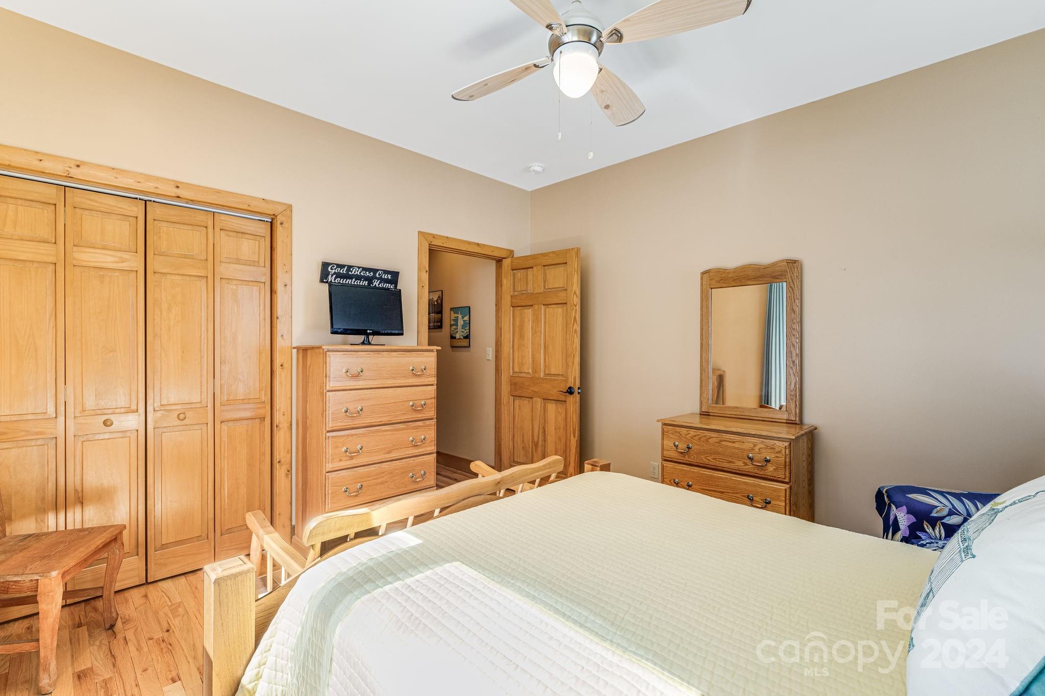 Wolf Laurel - Residential