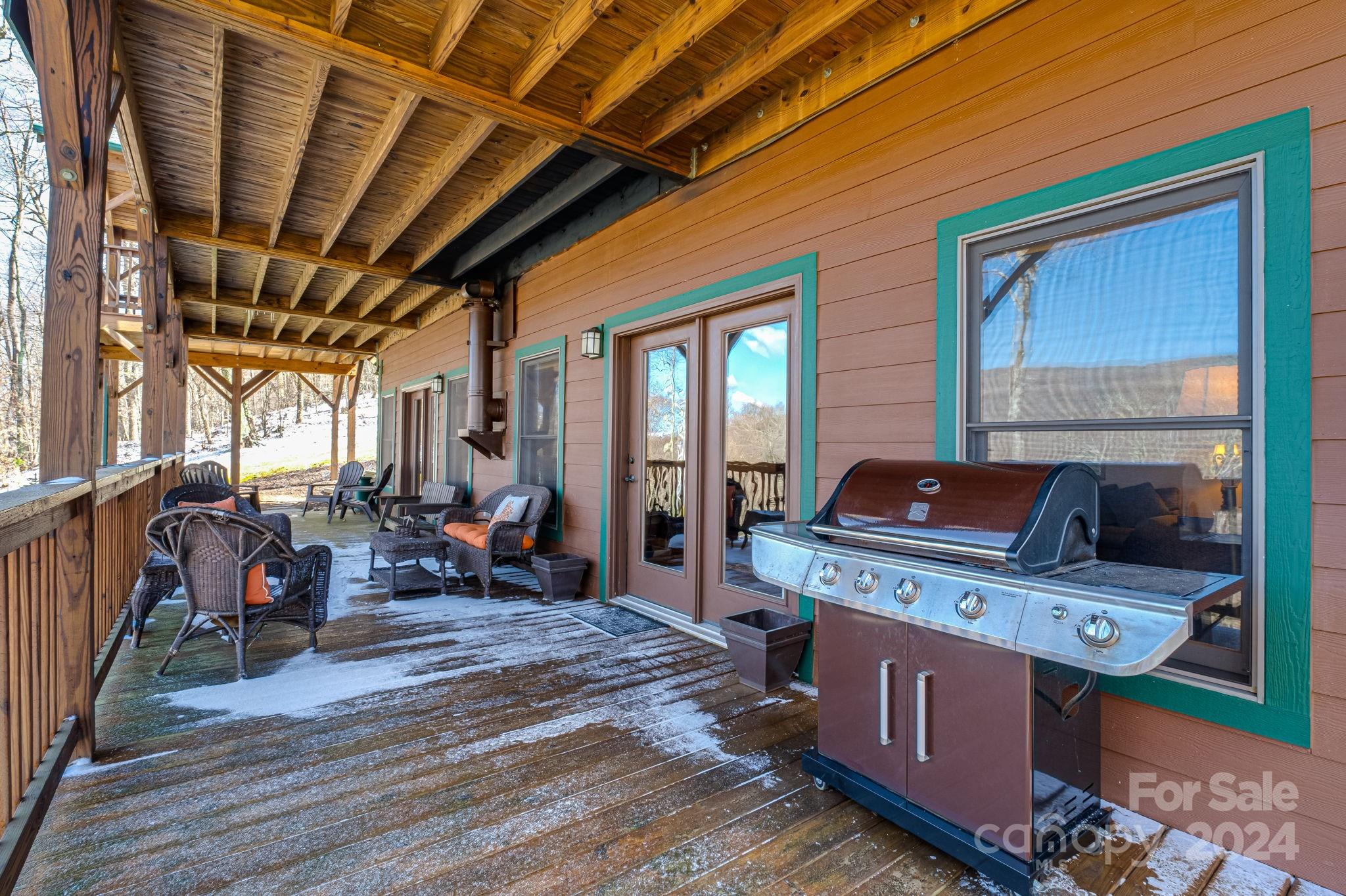 Wolf Laurel - Residential