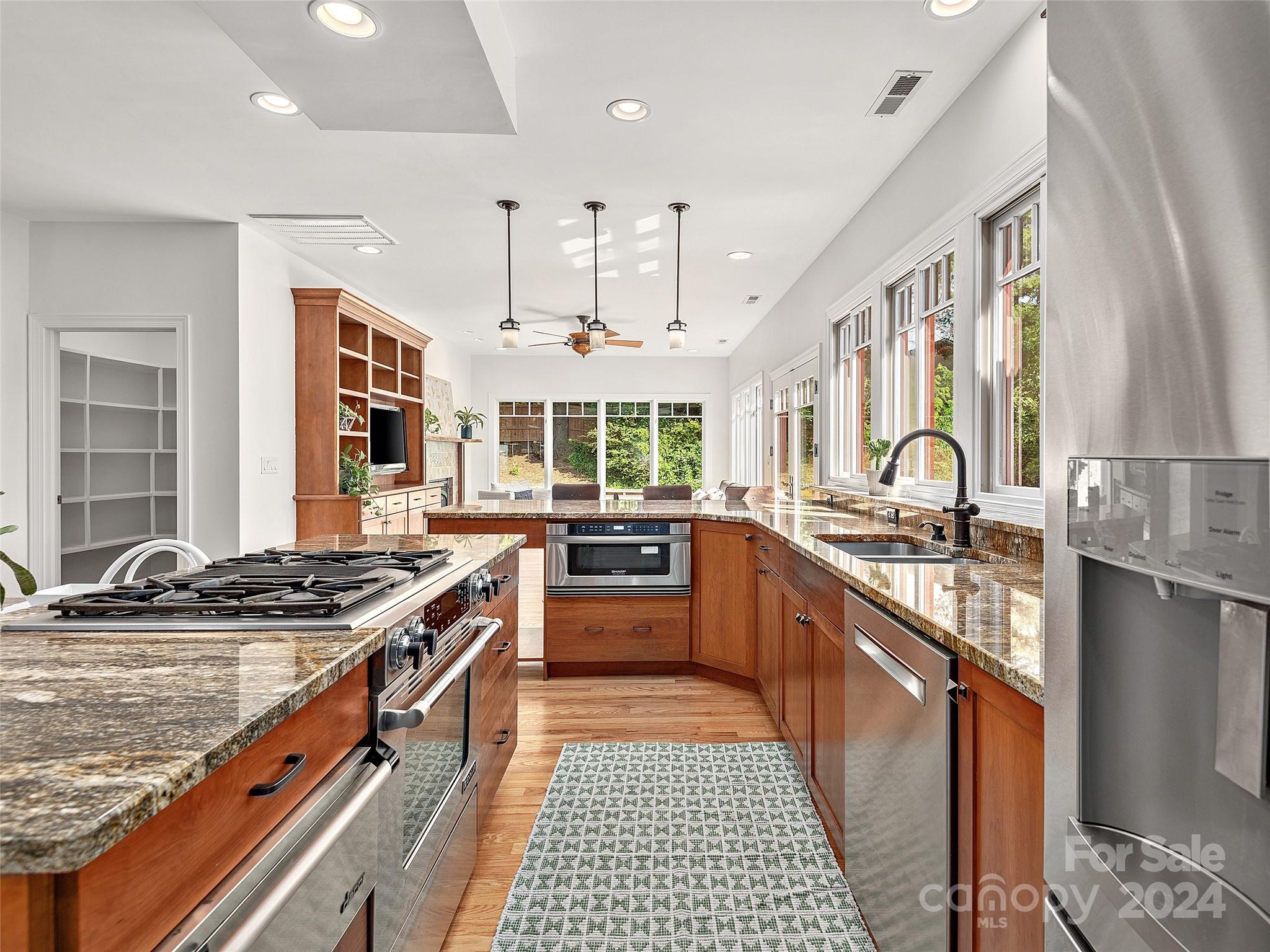 Lakeview Park - Residential