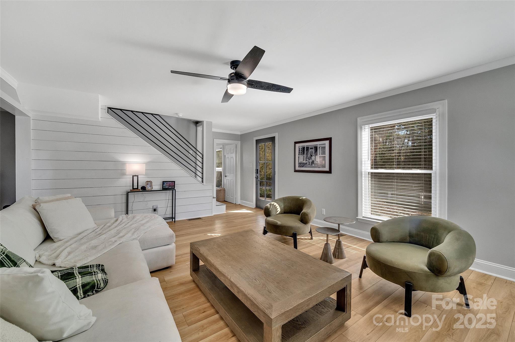 3433 Grey Road