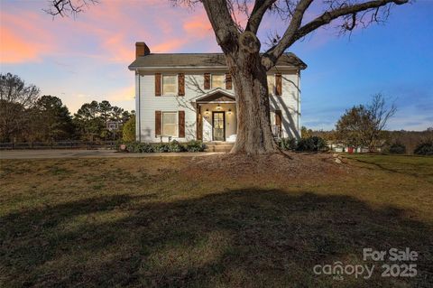 Photo of 3433 Grey Road, Davidson, NC 28036 (MLS # 4292667)