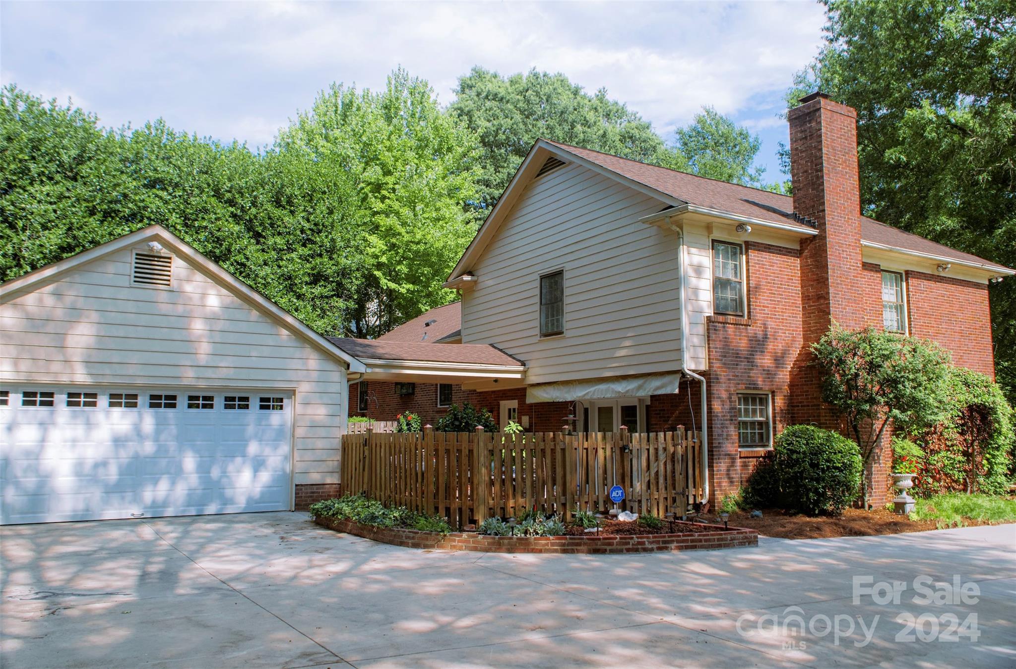 Foxcroft East - Residential