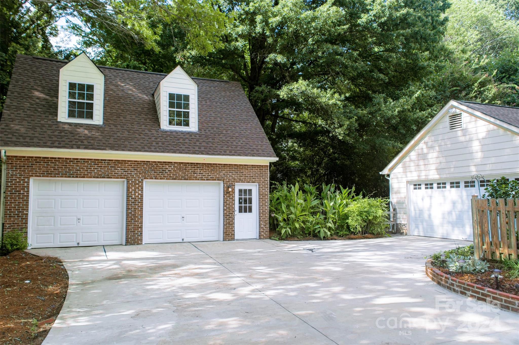 Foxcroft East - Residential