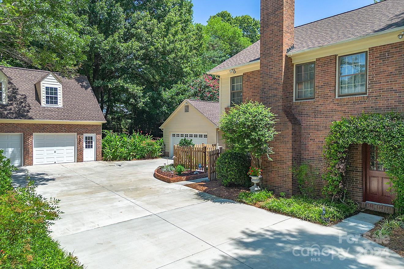 Foxcroft East - Residential