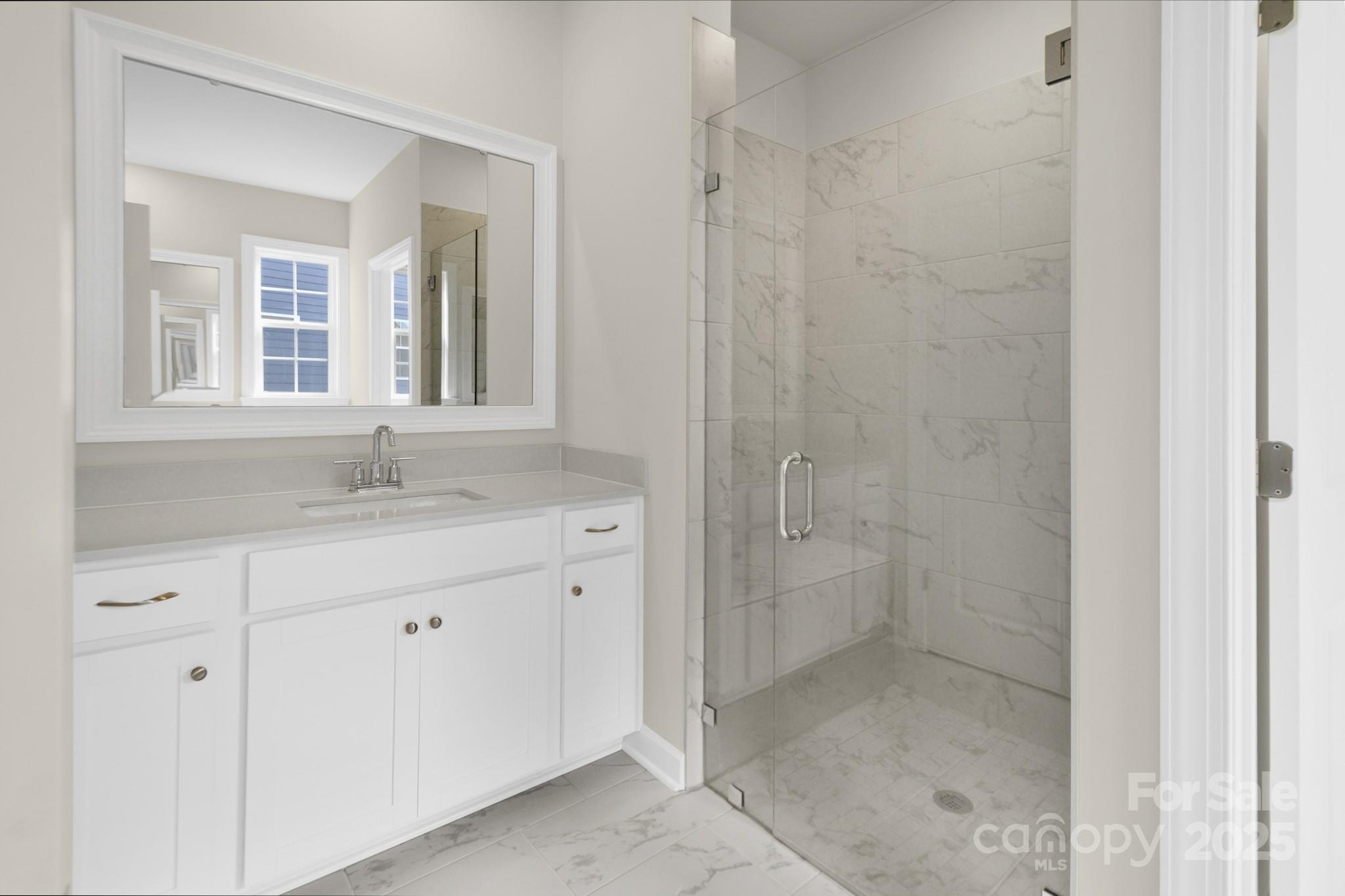 Roselyn - Residential