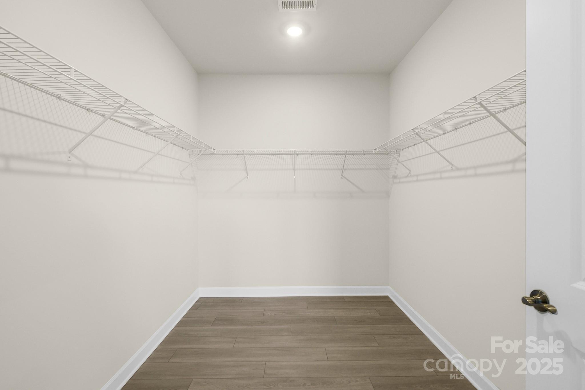 Roselyn - Residential