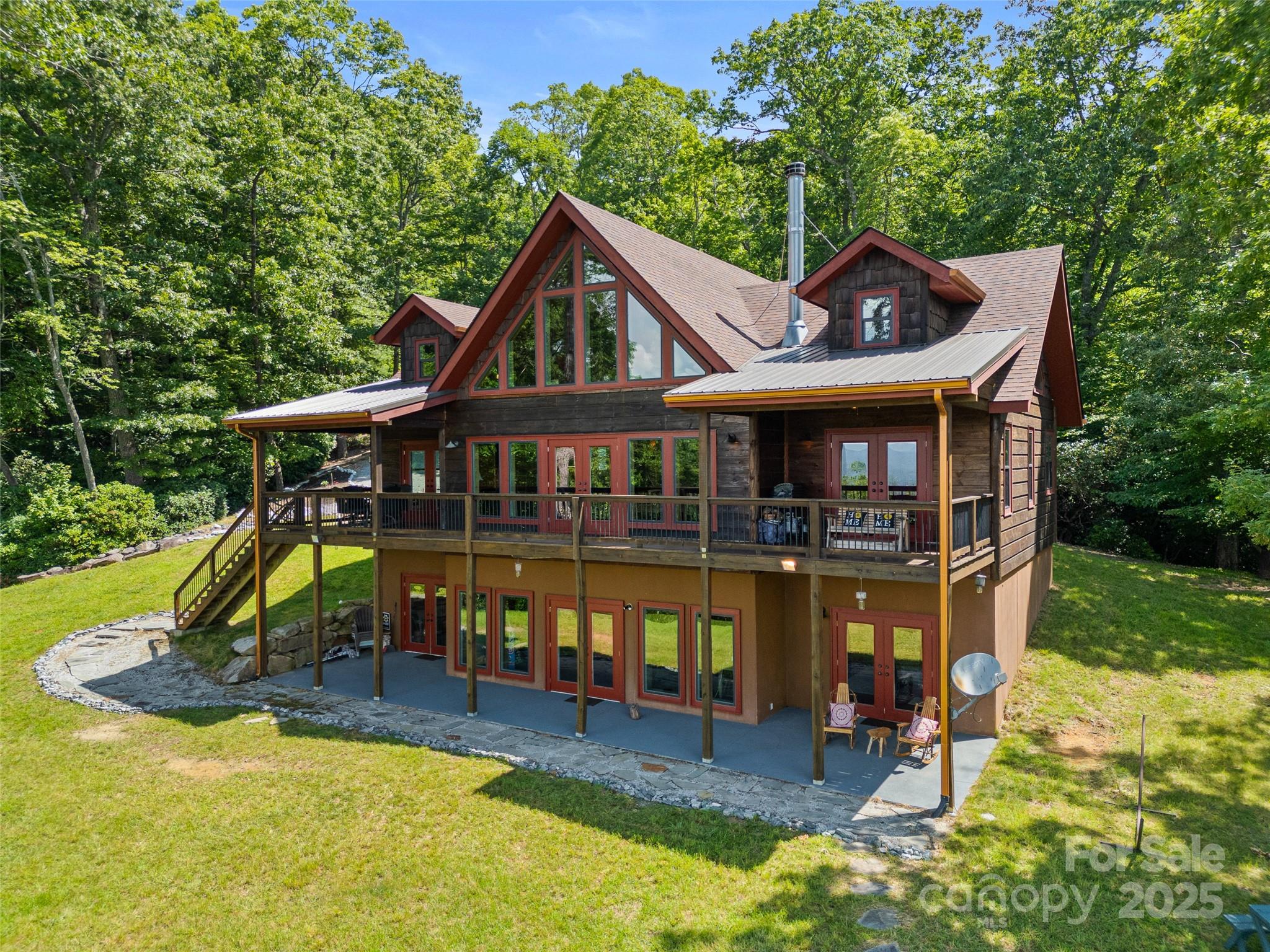 1909 Kentwood Lane