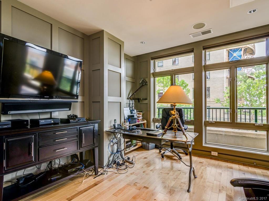 21 Battery Park - Residential