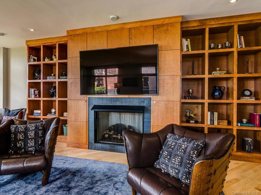 21 Battery Park - Residential