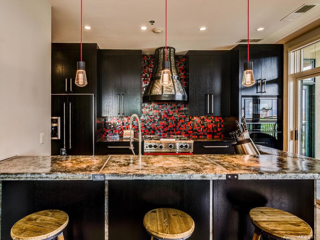 21 Battery Park - Residential