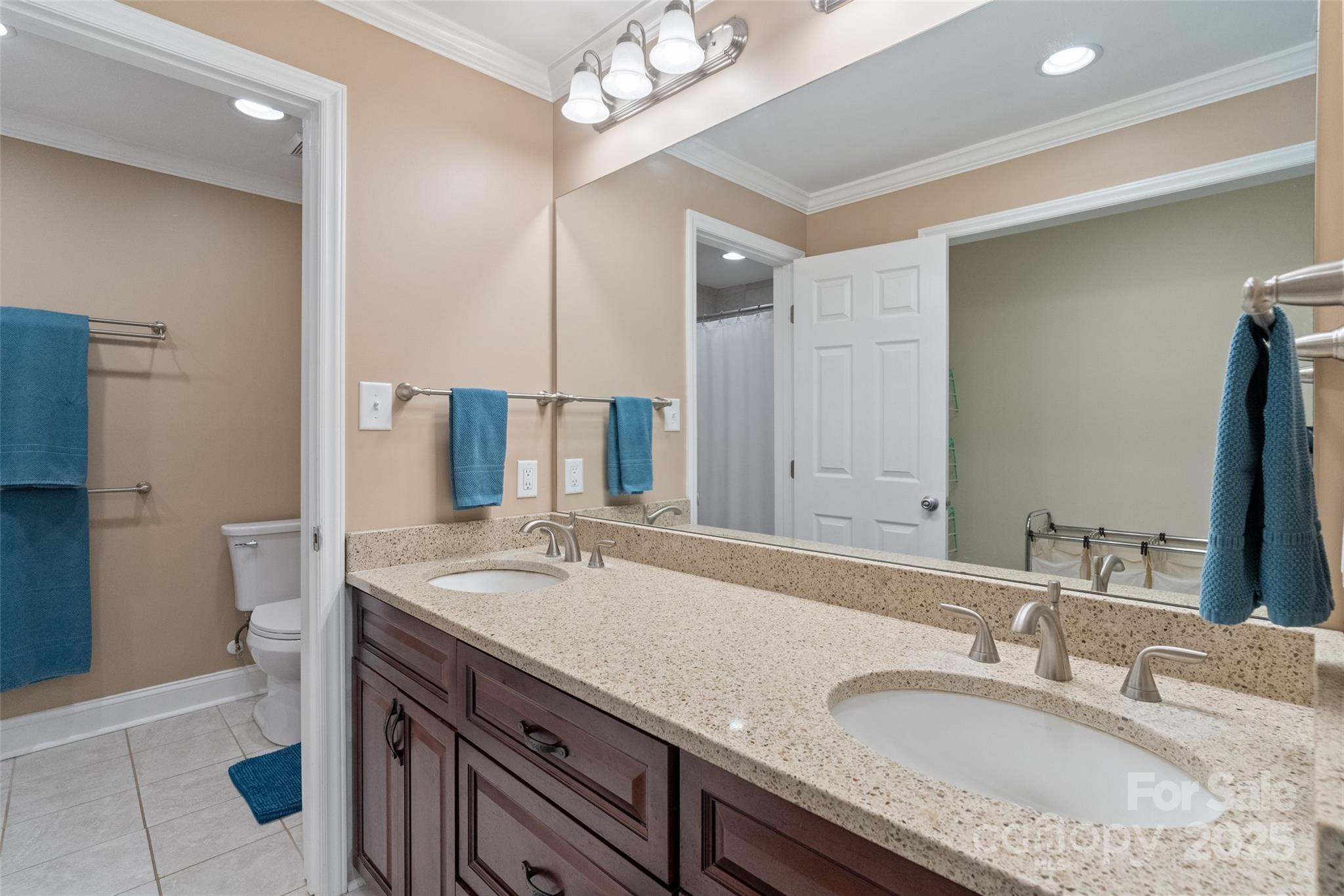 Meadow Lakes - Residential