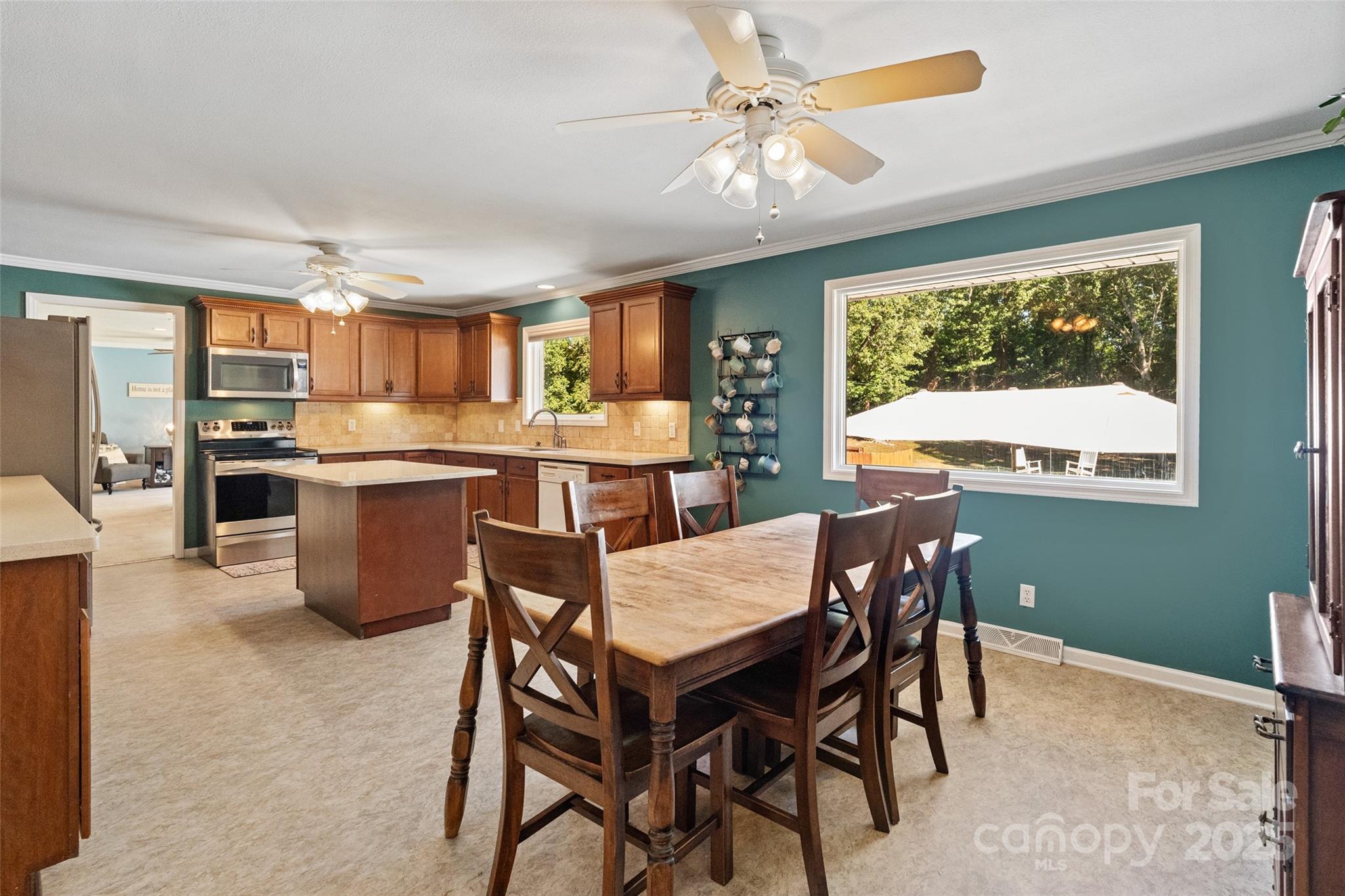 Meadow Lakes - Residential