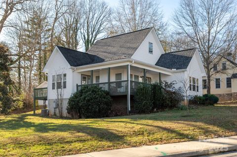 477 Probart Street Brevard NC 28712