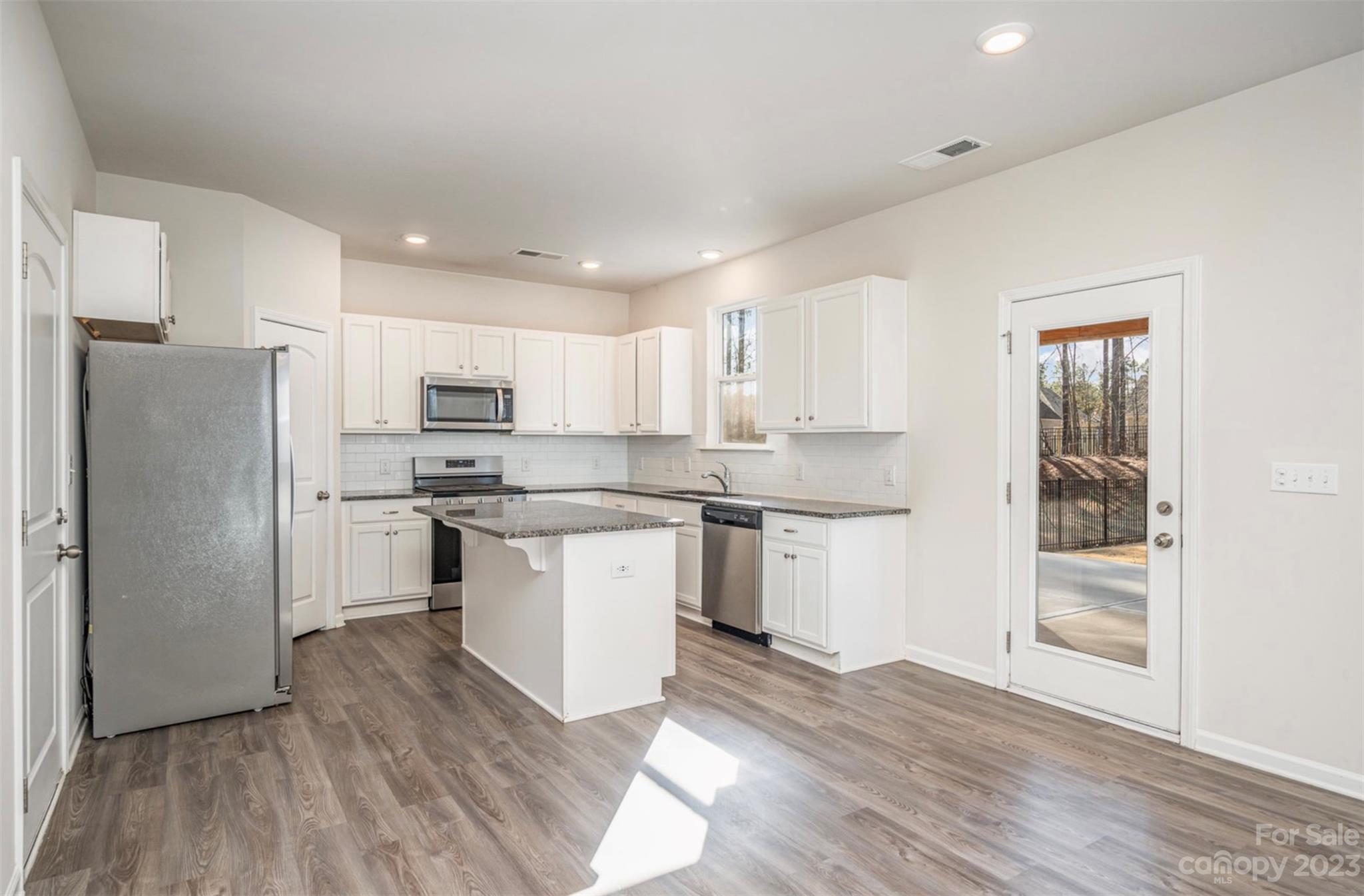 Palm Tree Cove - Residential