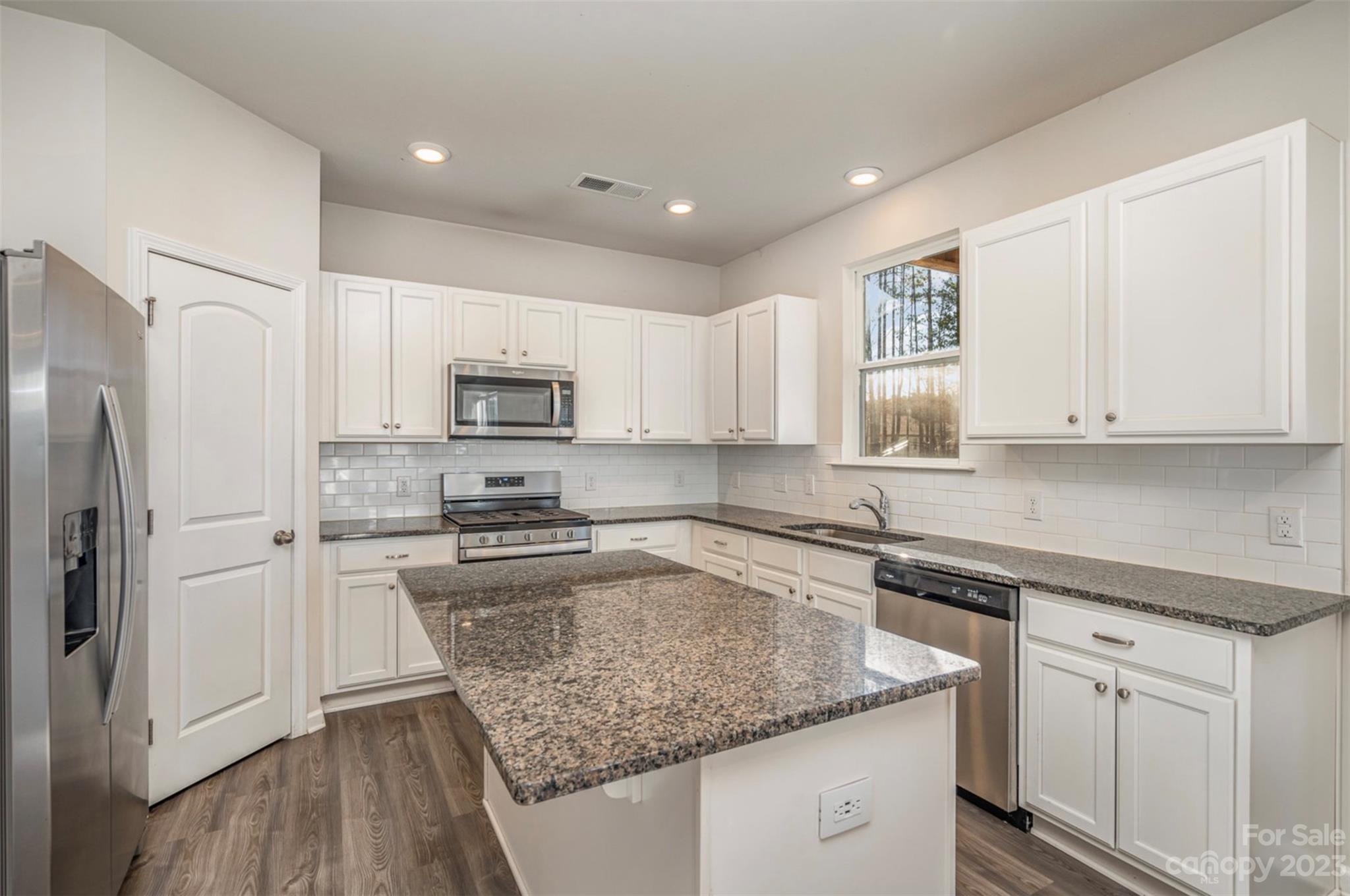 Palm Tree Cove - Residential