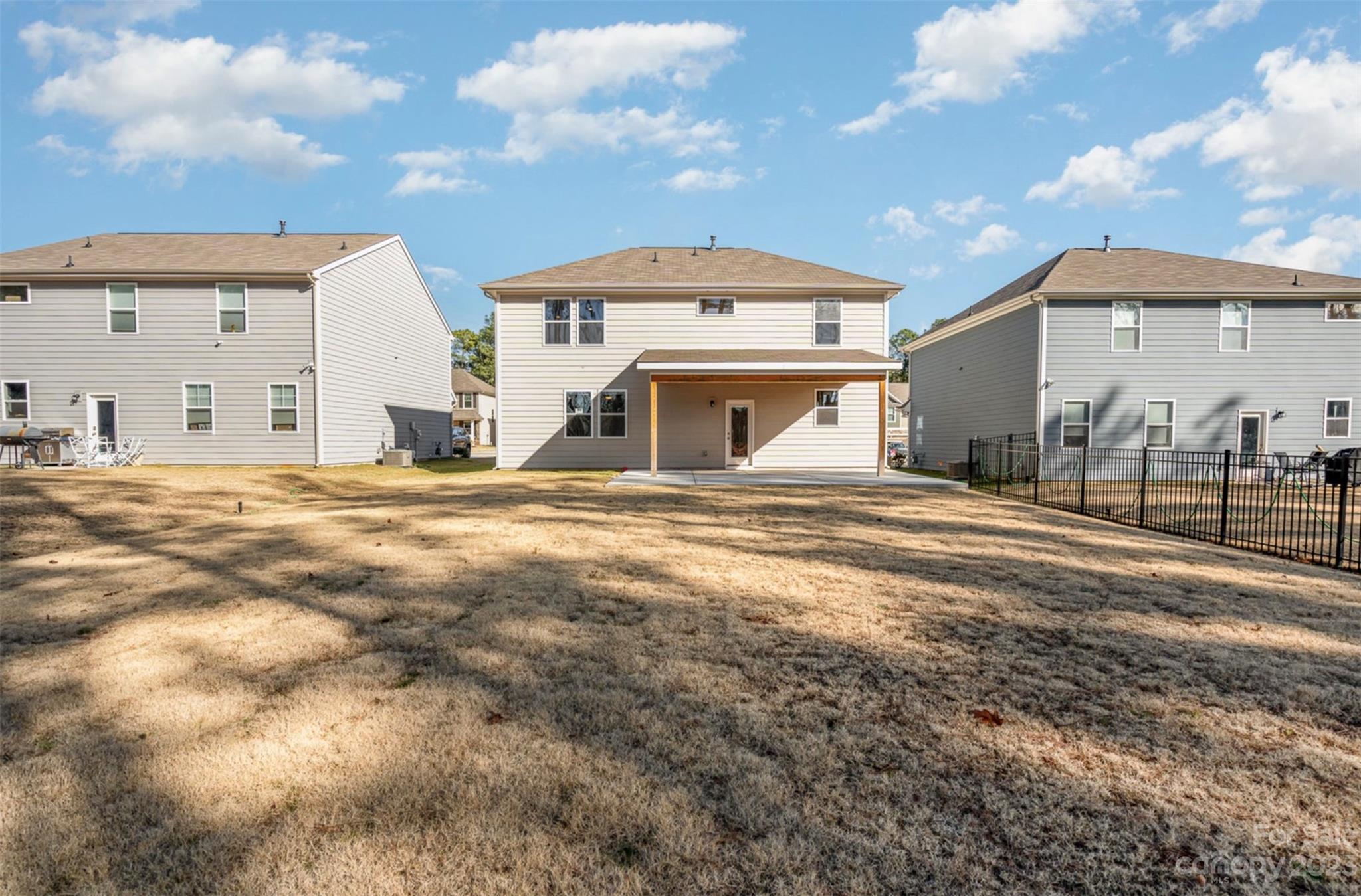 Palm Tree Cove - Residential