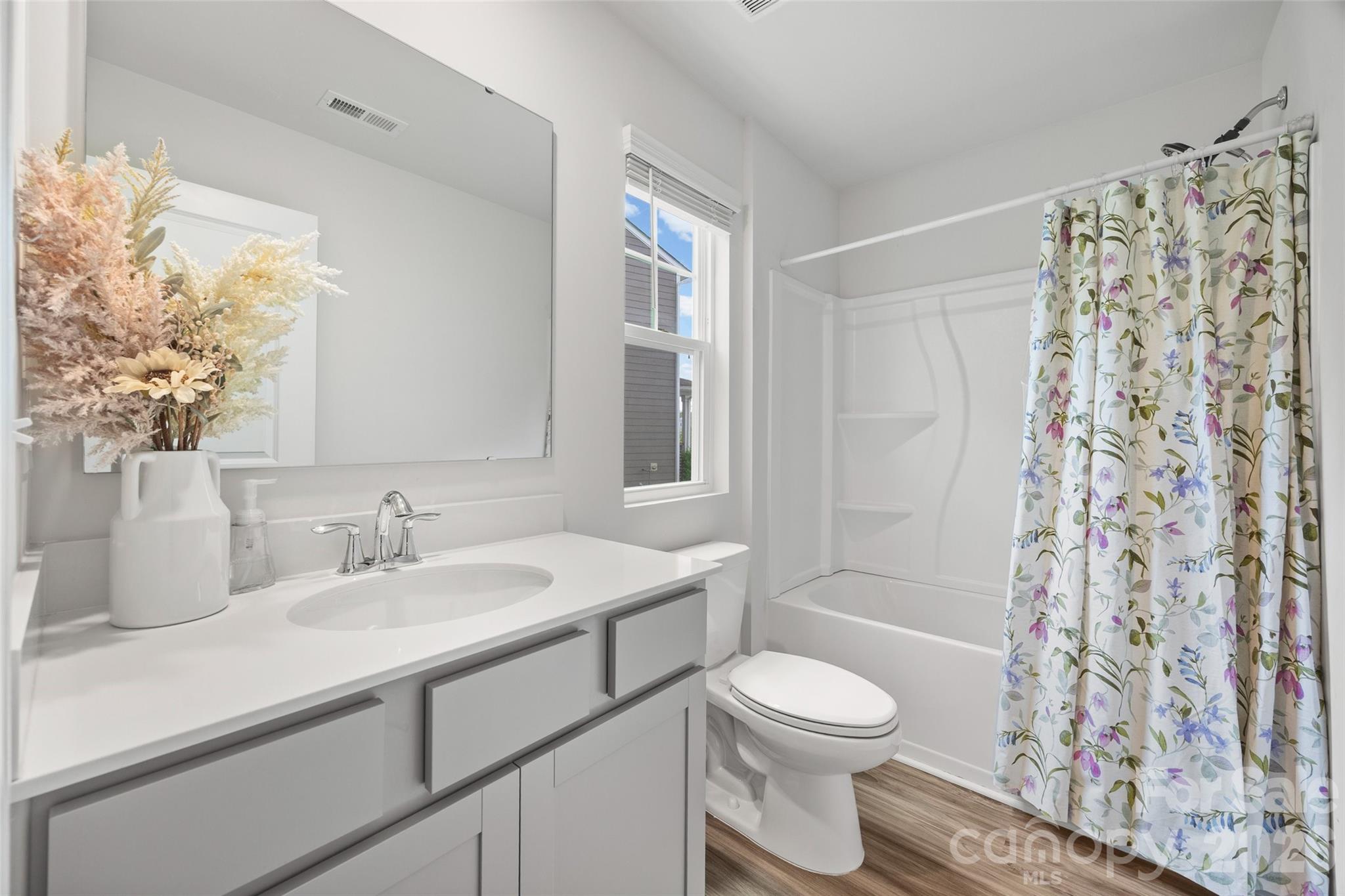 Veronica Springs - Residential