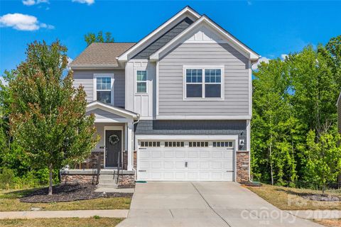 Photo of 2742 Oldfield Drive, Monroe, NC 28110 (MLS # 4365069)