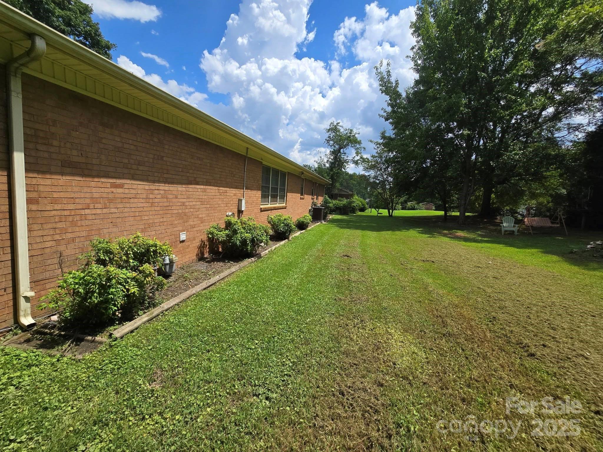 1579 S Oak Drive