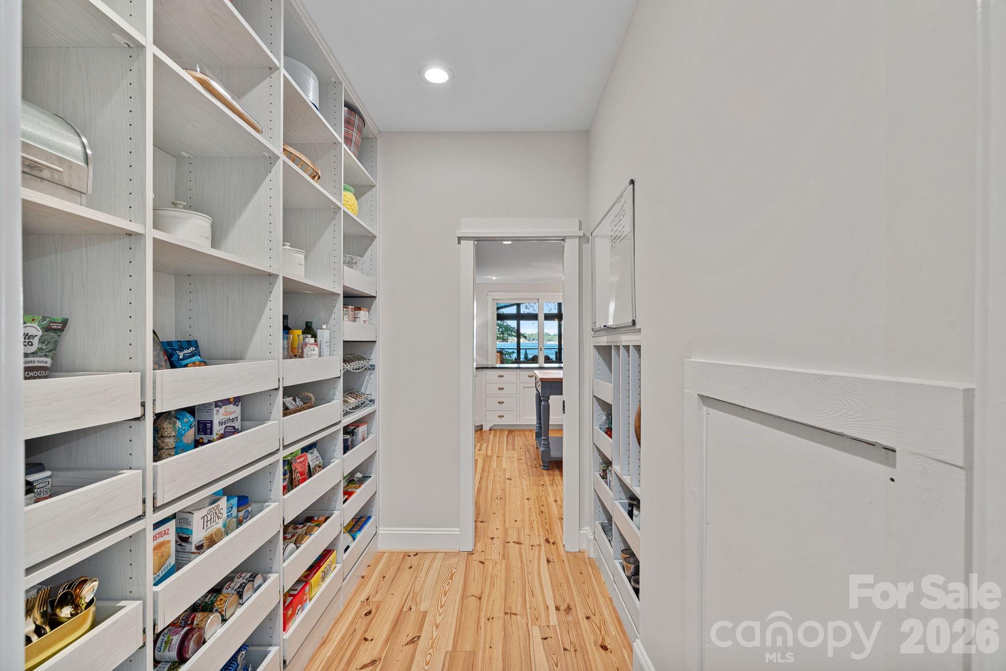 Lookout Point - Residential