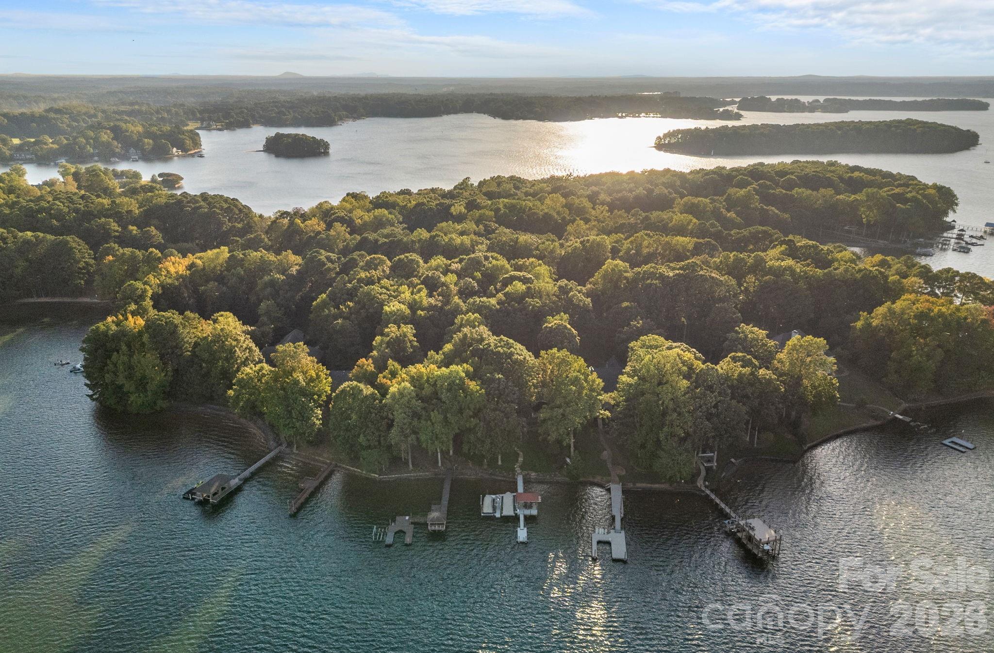Lookout Point - Residential