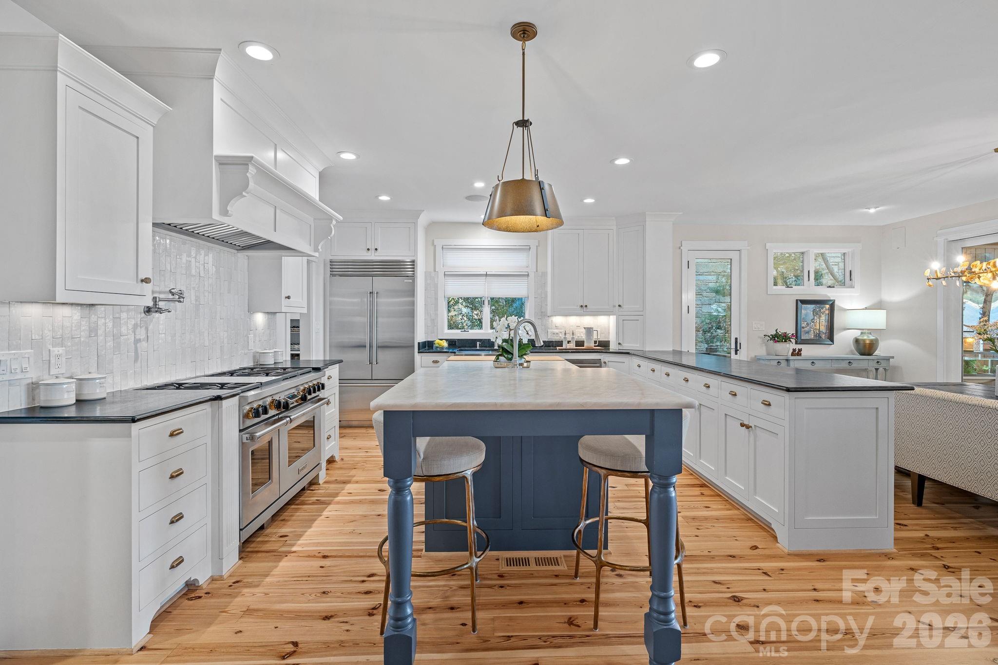 Lookout Point - Residential