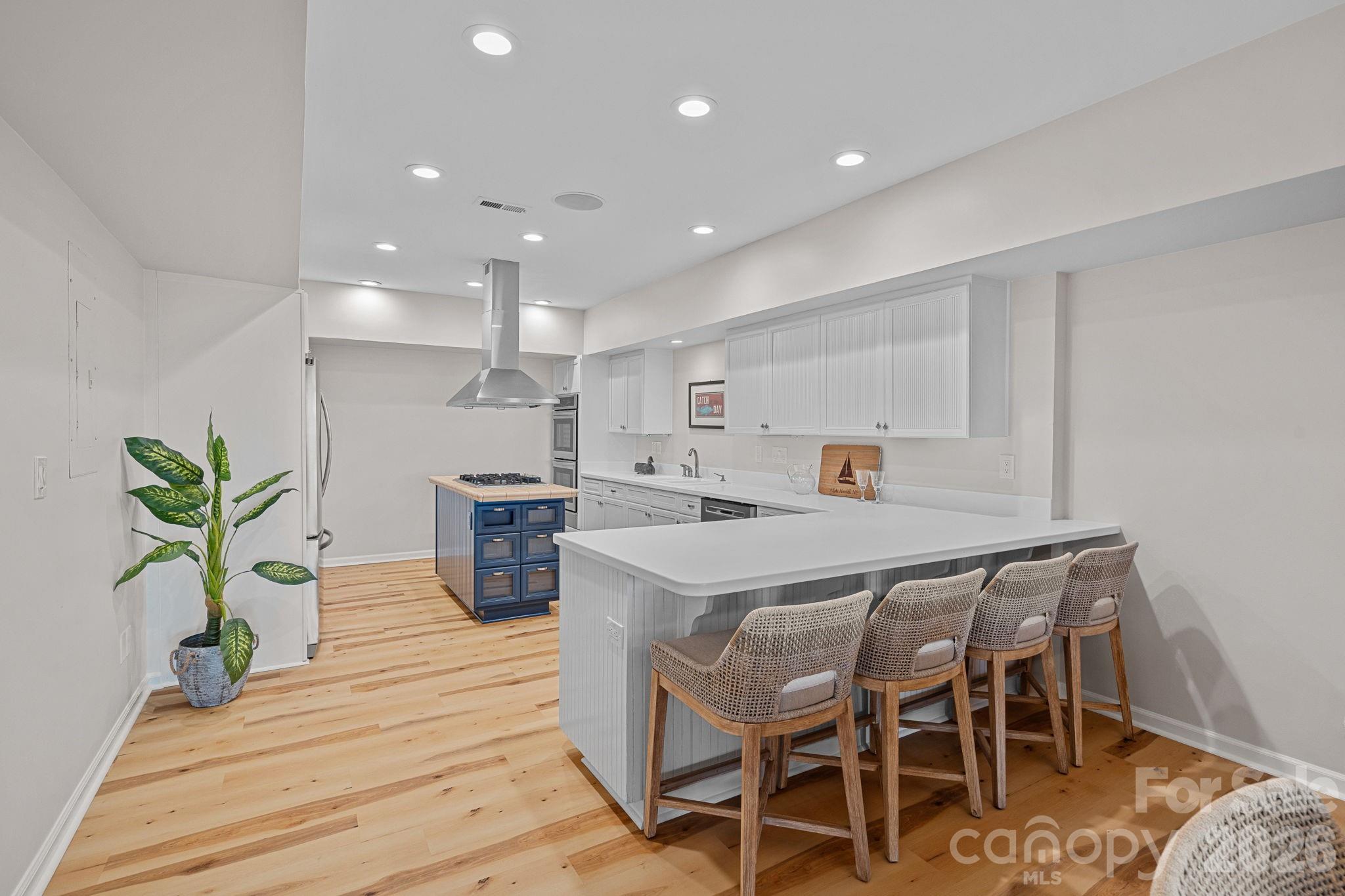 Lookout Point - Residential