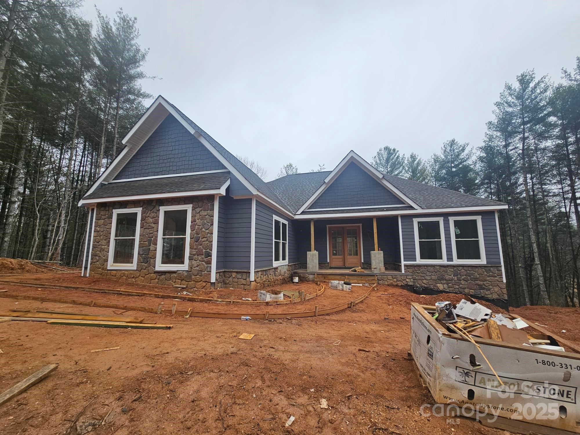 2031 Robert Drive 8