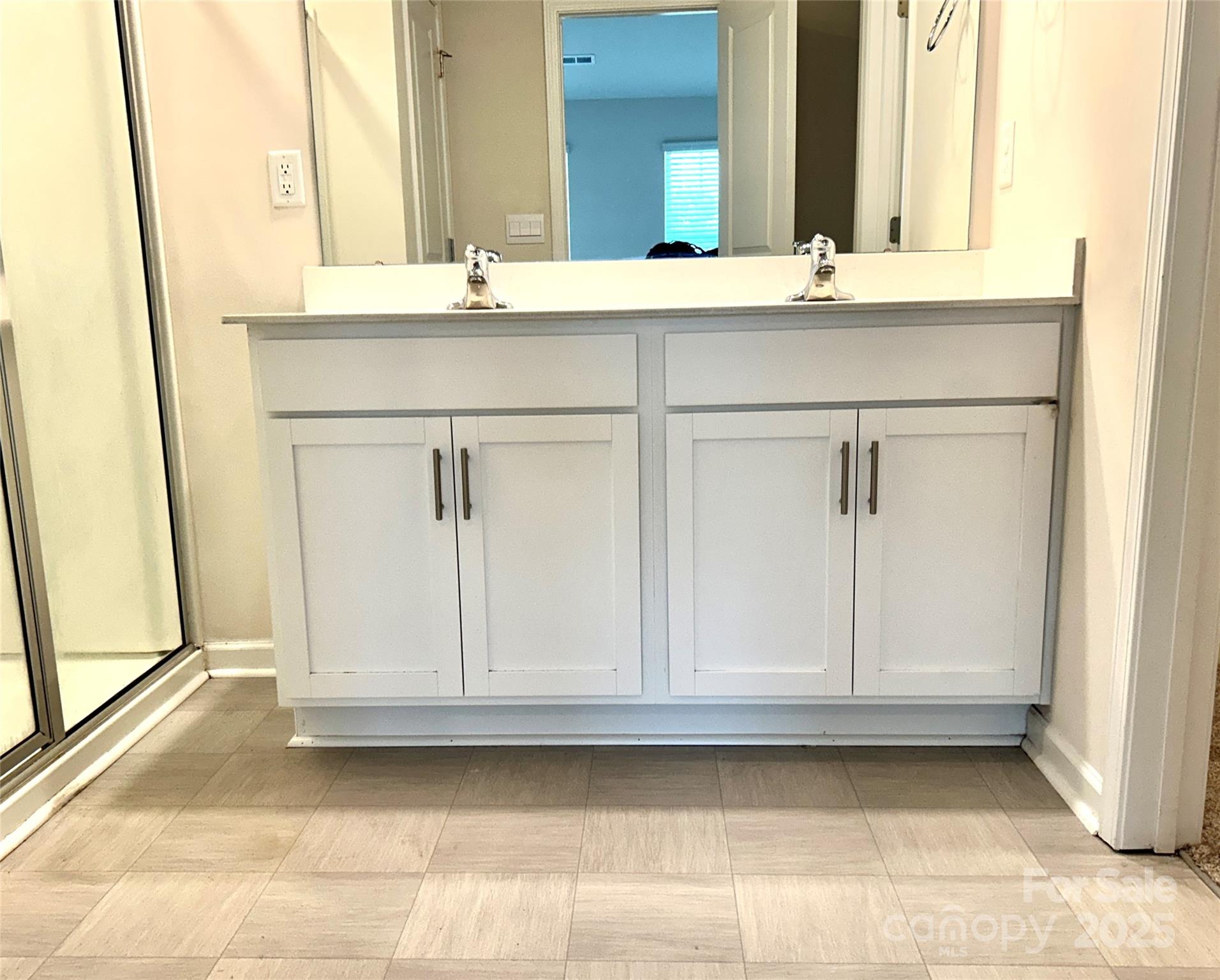 219 Berrybeth Circle