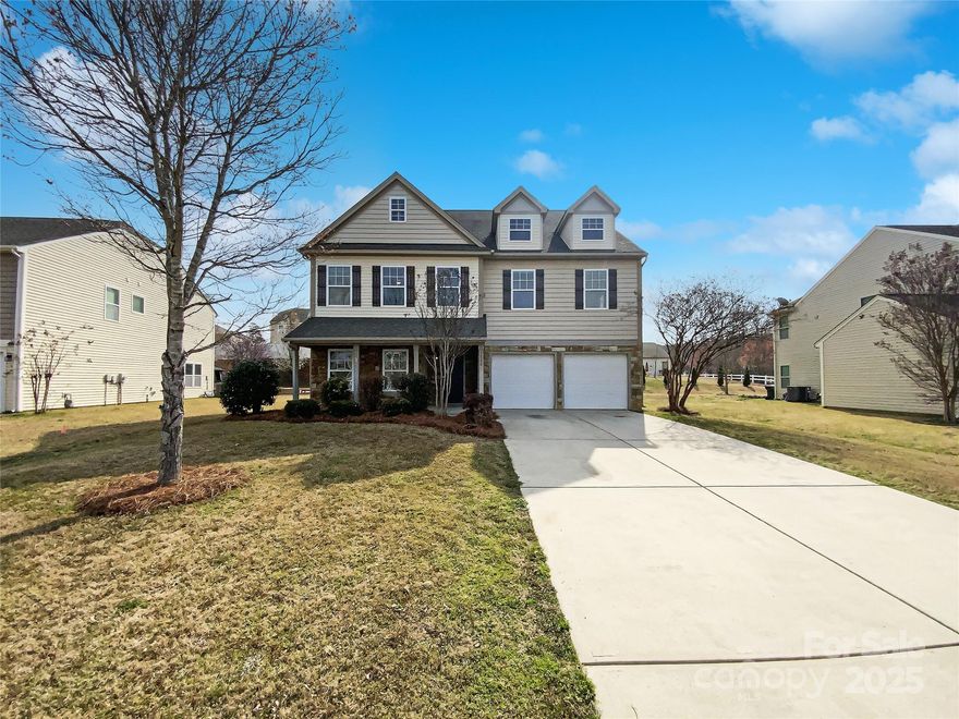 100-Day Home Warranty coverage available at closing. Welcome home to this beautifully updated property! This 5-bedroom, 3.5-bath Fort Mill house is ready for your personal touches. Recent updates include brand new carpets, freshly-painted kitchen cabinets, a brand new backsplash, and more! The home boasts a neutral color paint scheme and fresh interior paint, creating a calming and inviting atmosphere. The kitchen is a chef's dream with a spacious center island, pendant lighting, granite counters, a new subway tile backsplash, and all stainless steel appliances. The primary bathroom offers a touch of luxury with a large stone-topped vanity, and a separate soaking tub and shower. Outdoor relaxation opportunities abound, with a covered front porch, and a patio and gazebo in the backyard! This property is a must-see for those seeking a stylish and comfortable home, and it's ready for you to make it your own