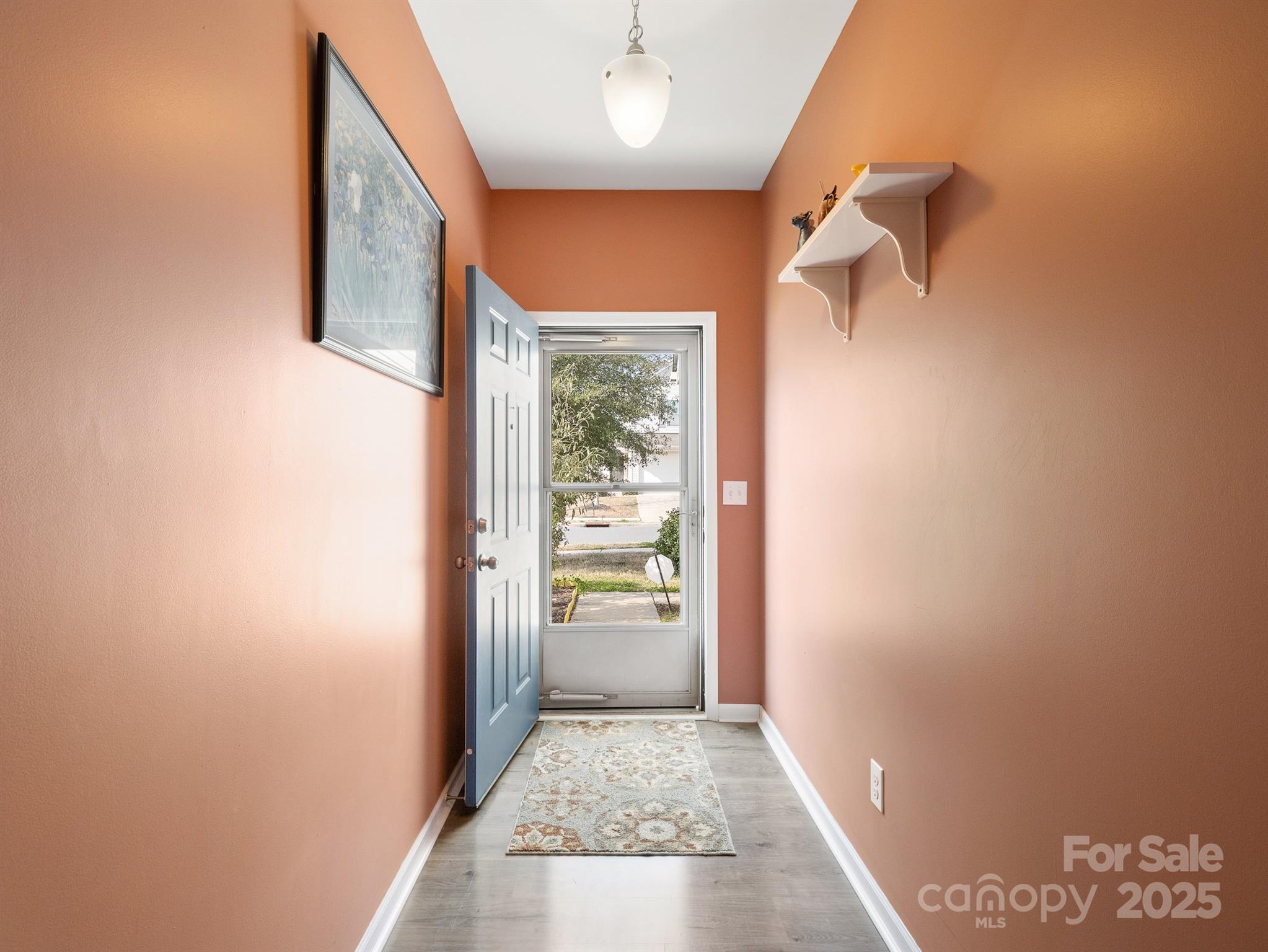 Newport Lakes - Residential