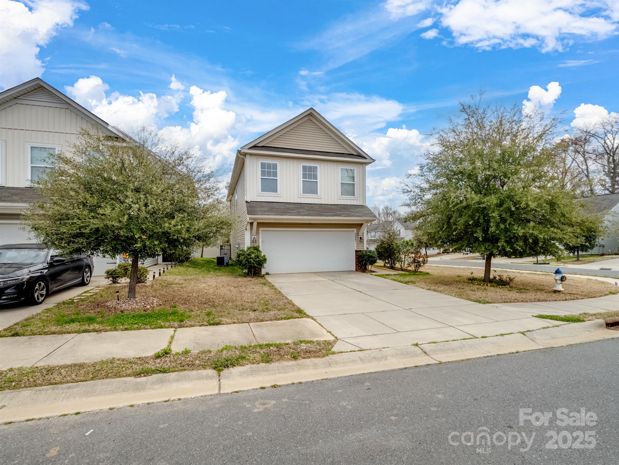 Newport Lakes - Residential