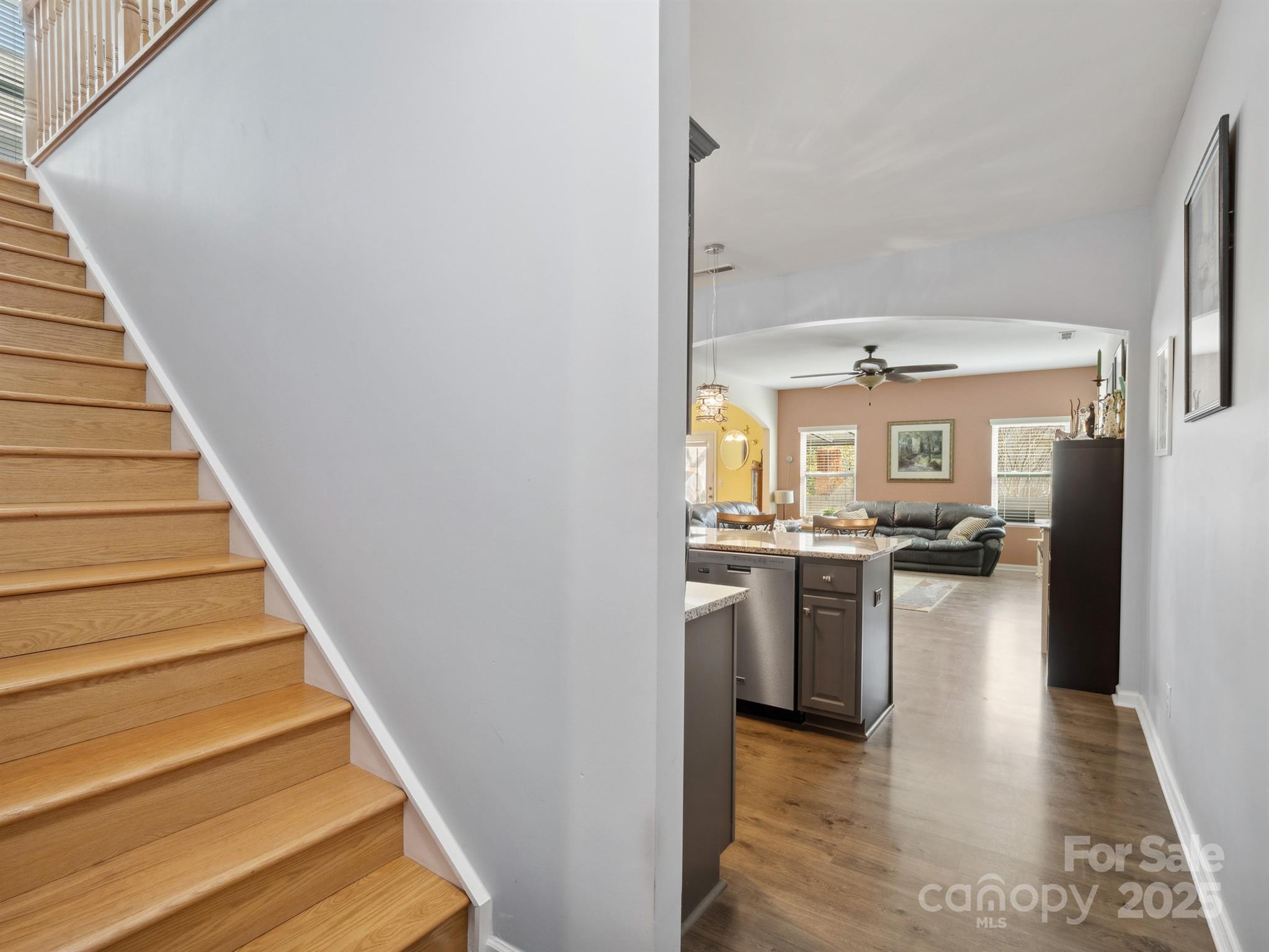 Newport Lakes - Residential