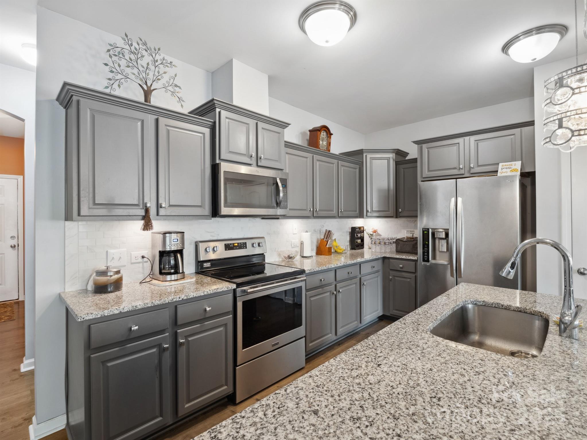 Newport Lakes - Residential