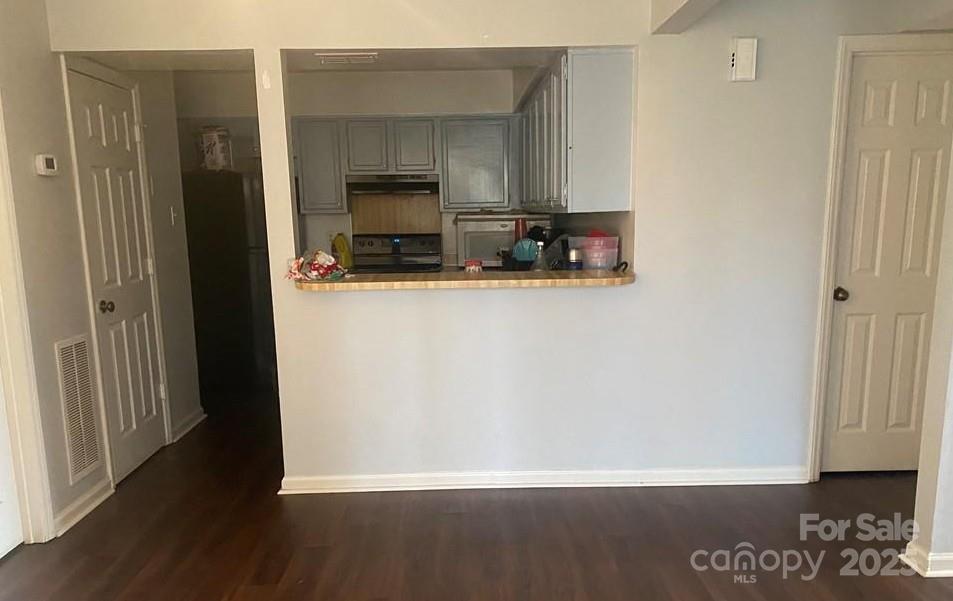 5718 Dockside Drive