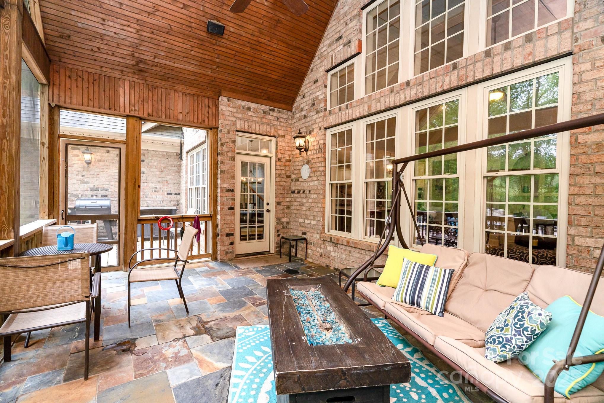 Spring Branch Glen - Residential