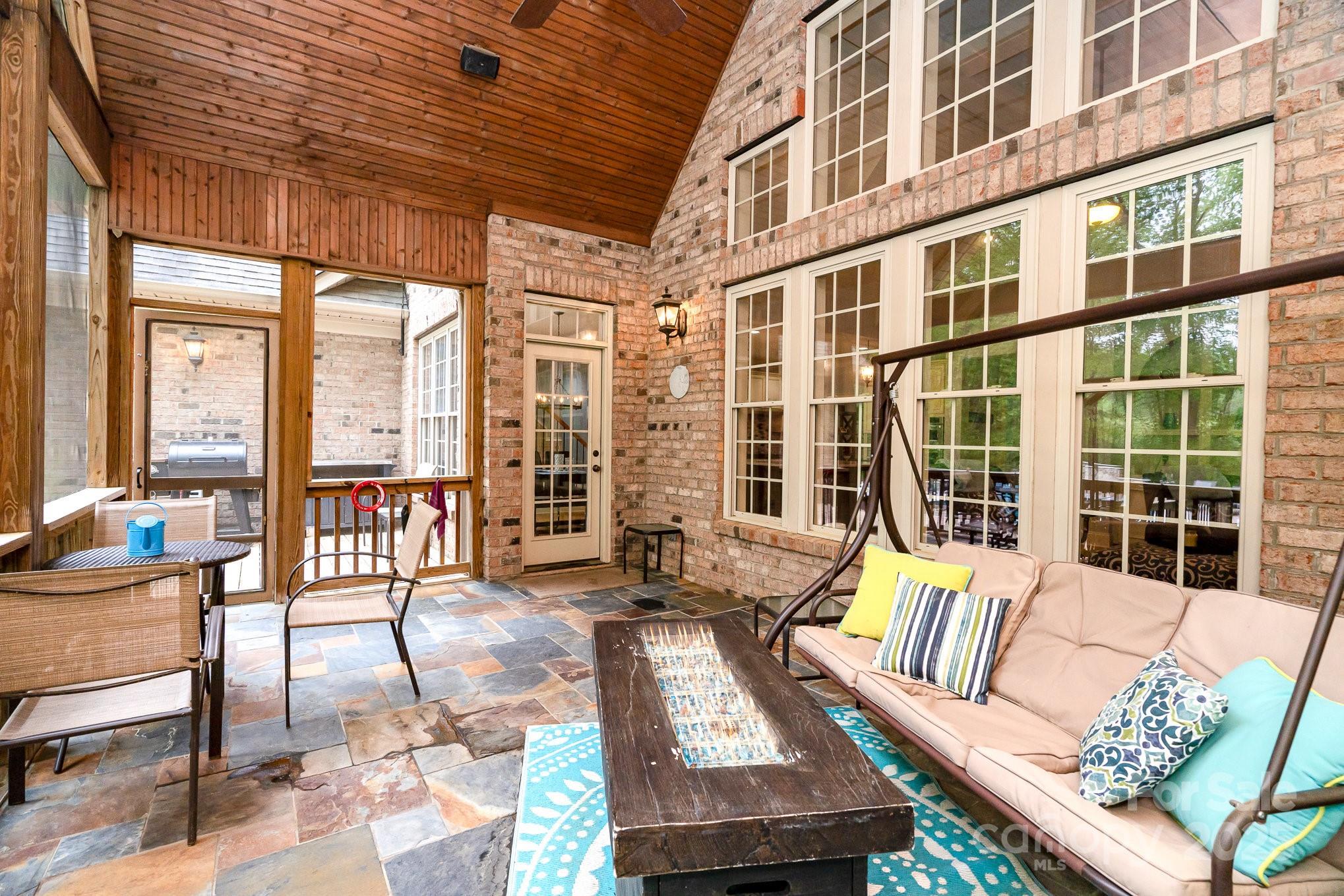 Spring Branch Glen - Residential