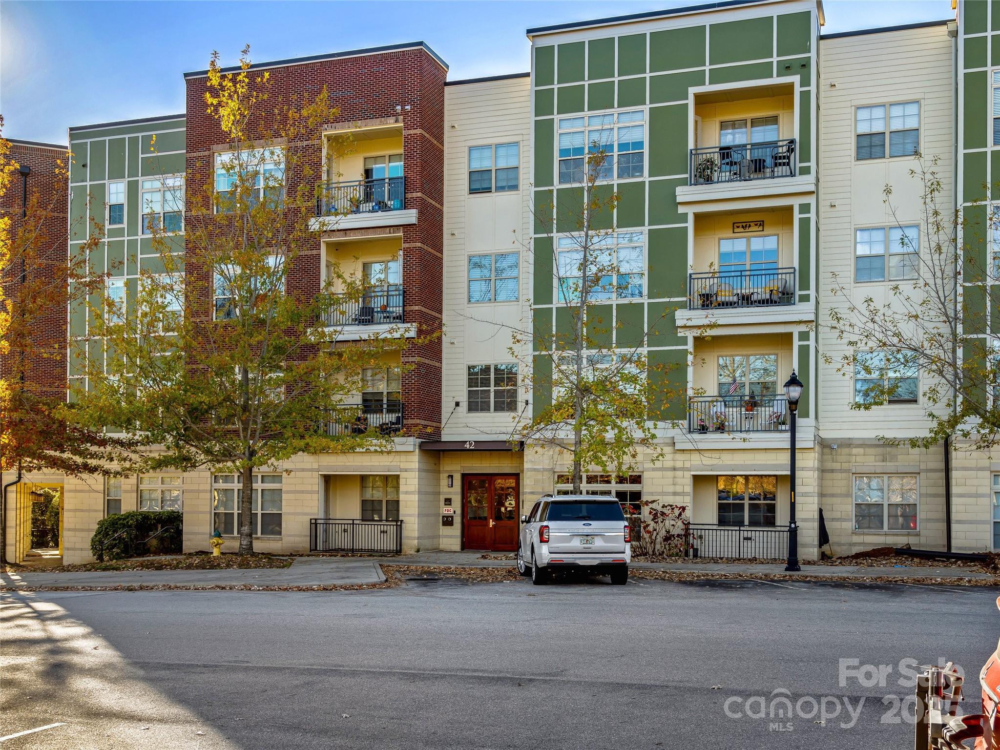 42 Schenck Parkway 304