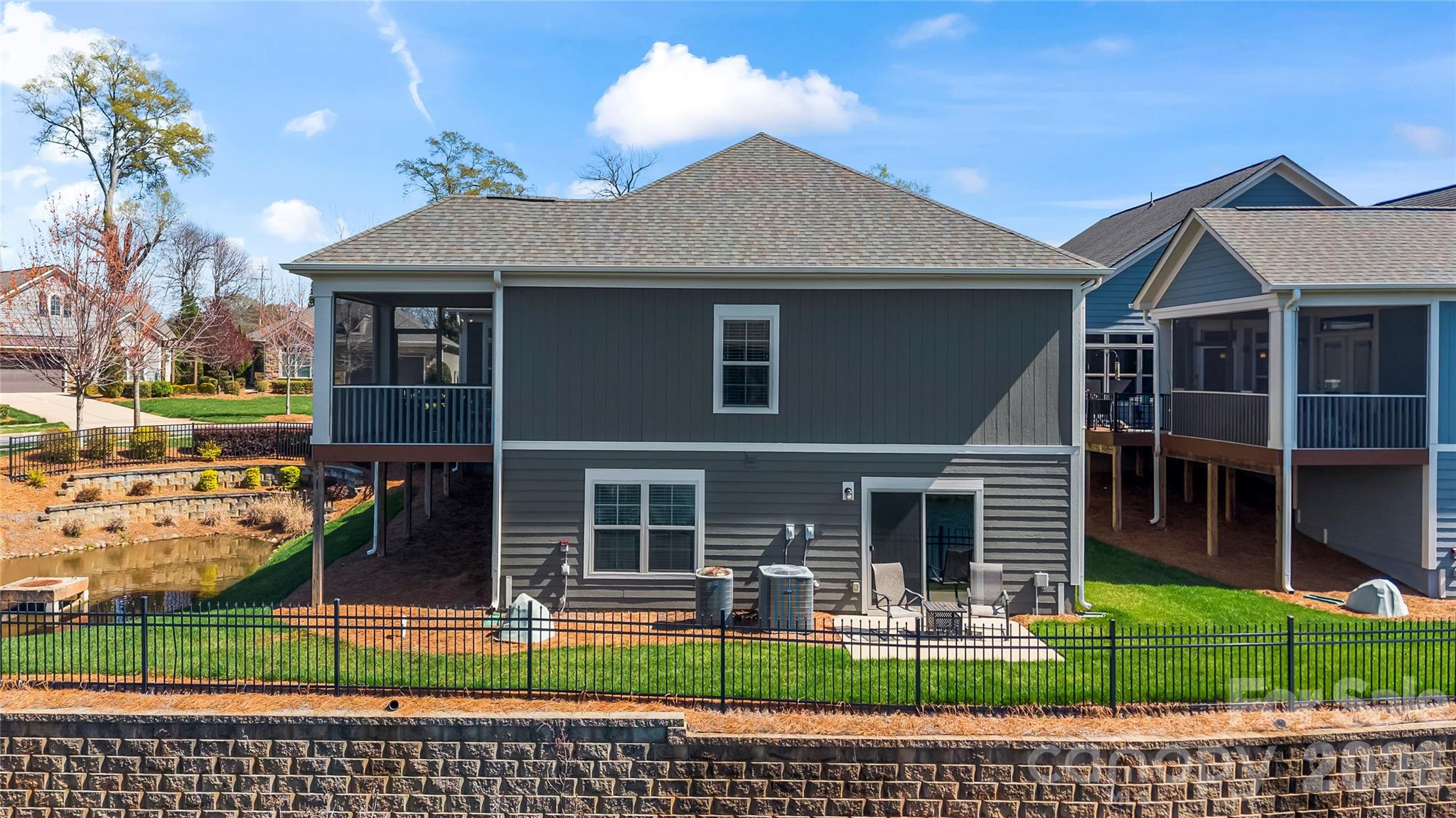 The Courtyards of Huntersville - Residential