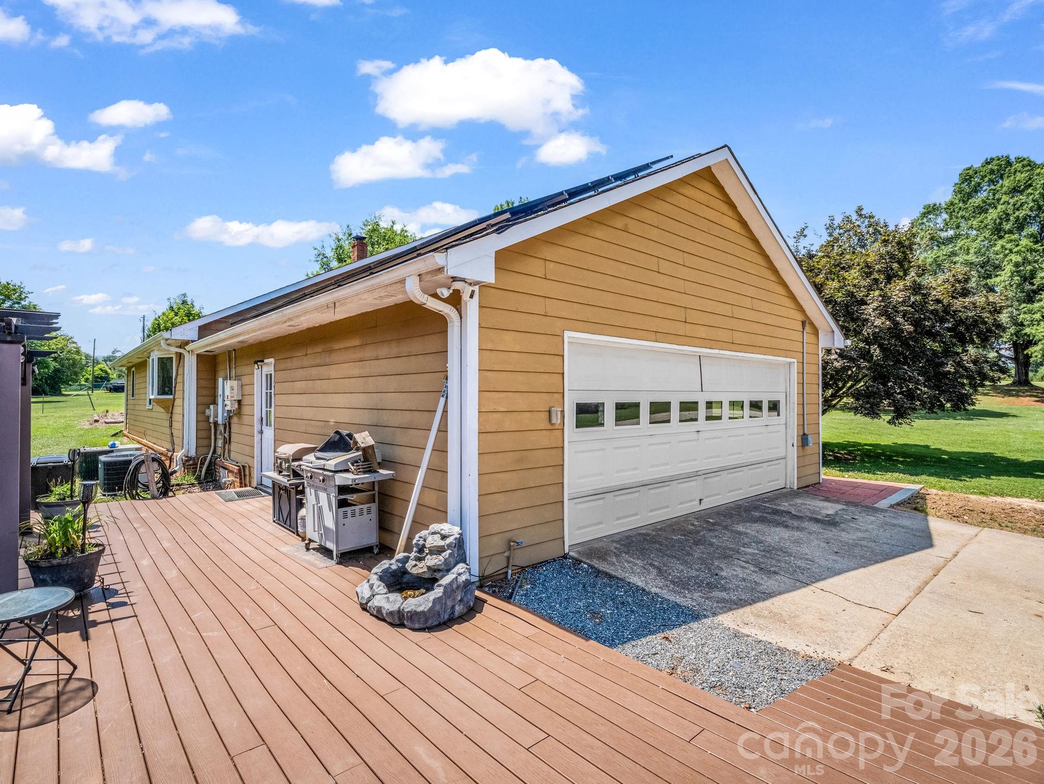 202 Sunset Memorial Road