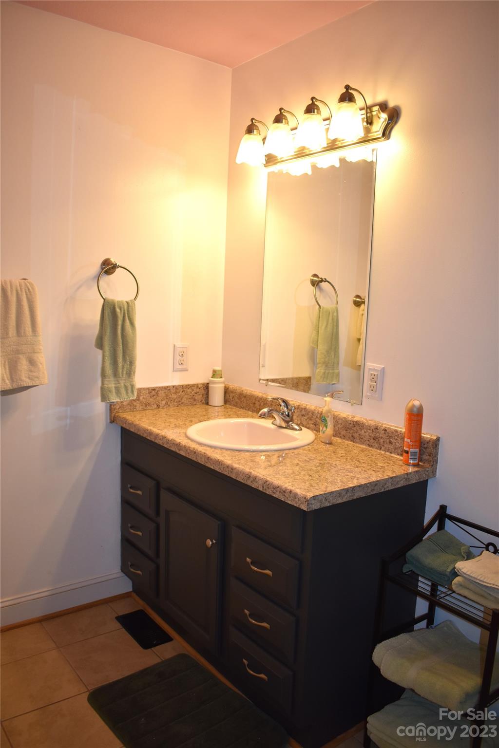 Anns Way - Residential