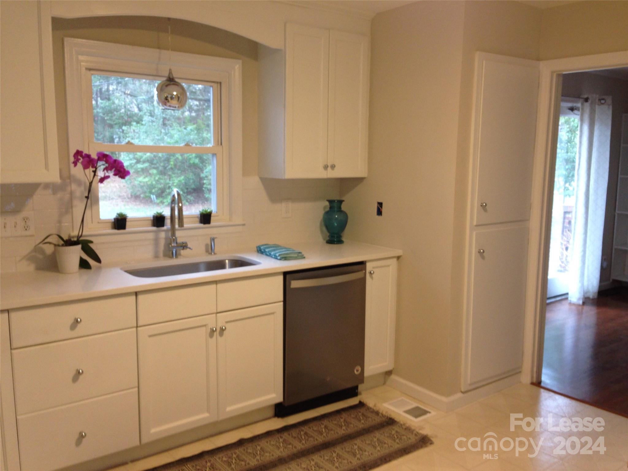 Madison Park - Residential Lease