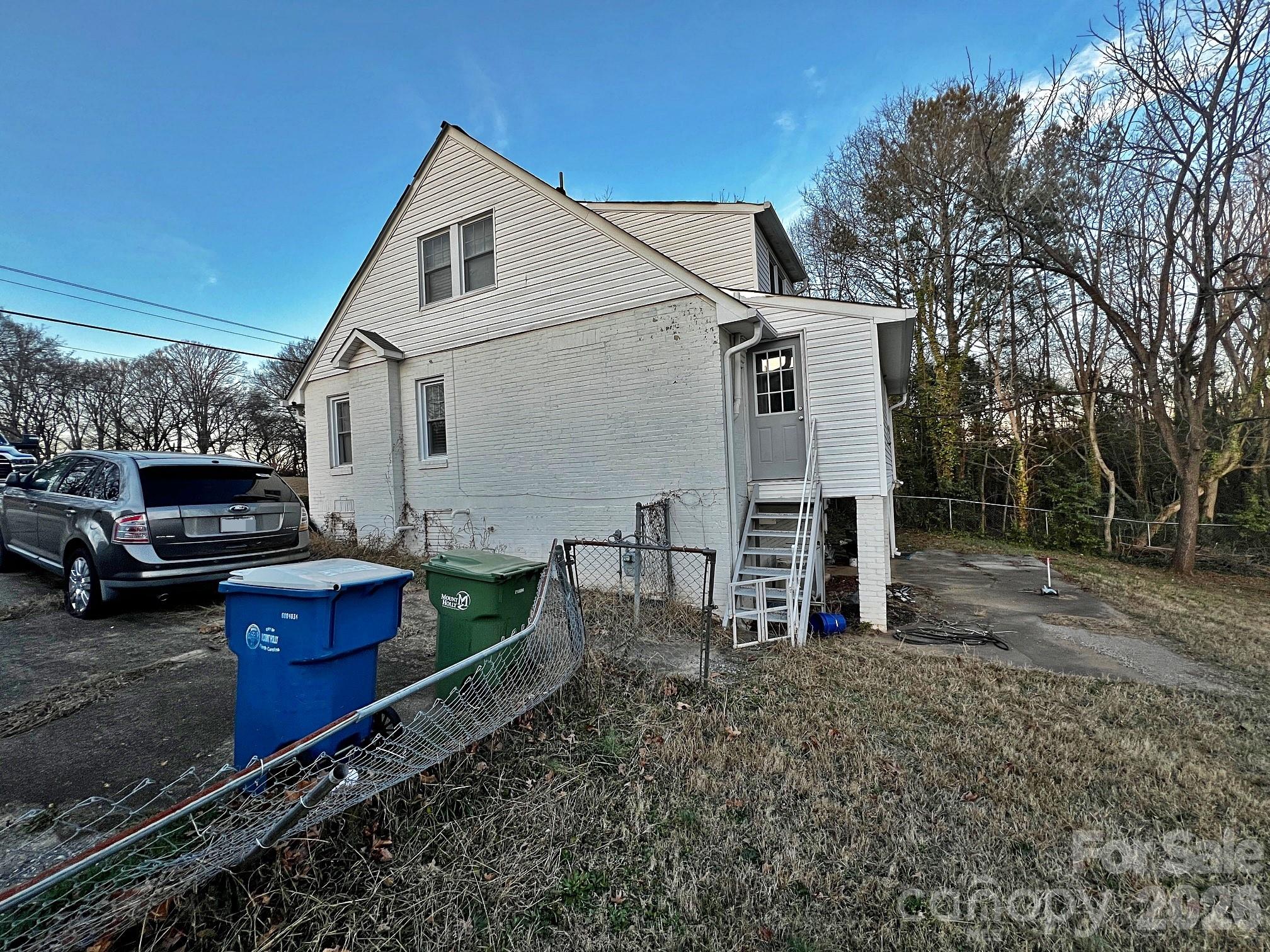 904 Belmont Mount Holly Road