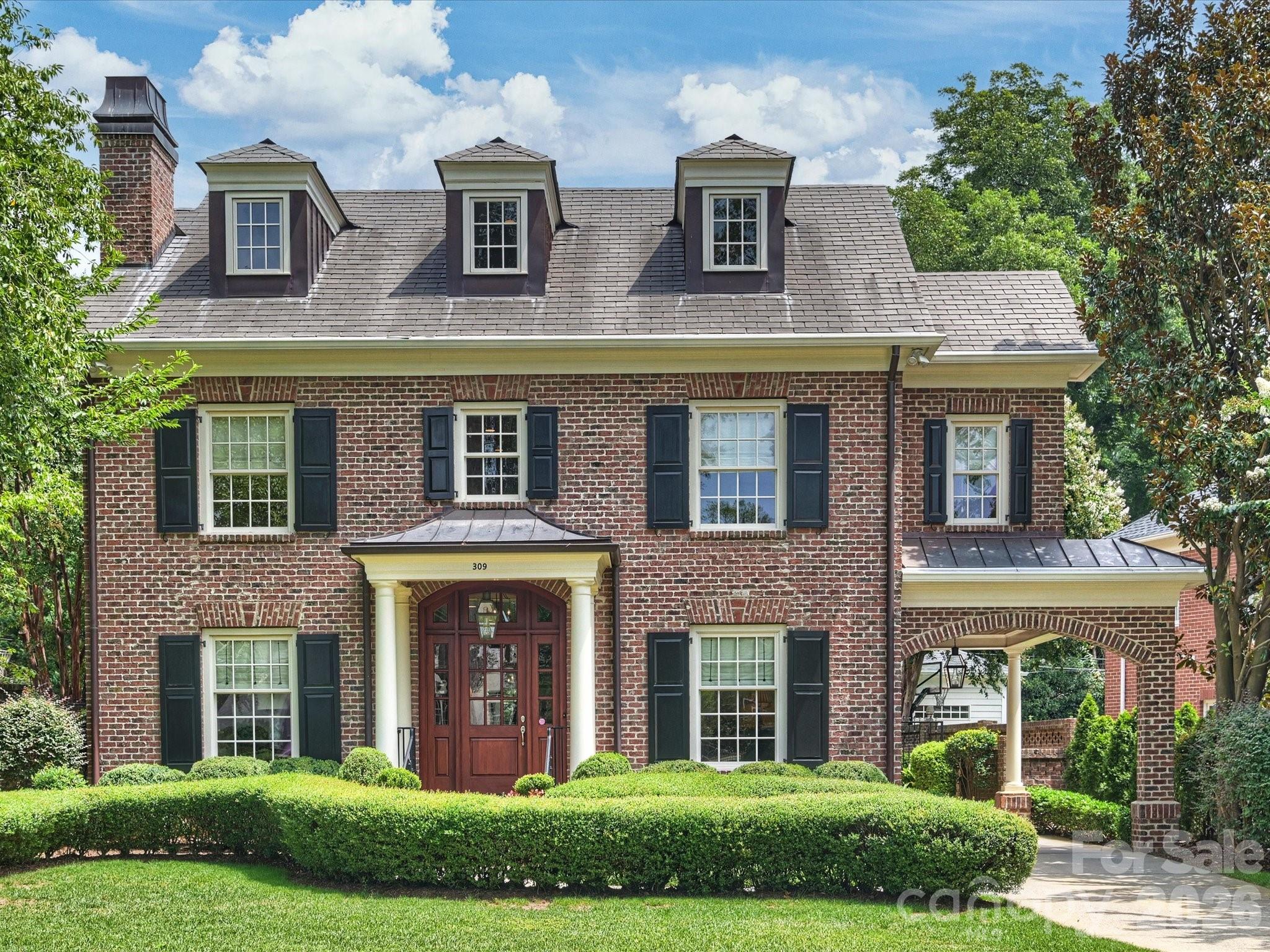 309 Hempstead Place