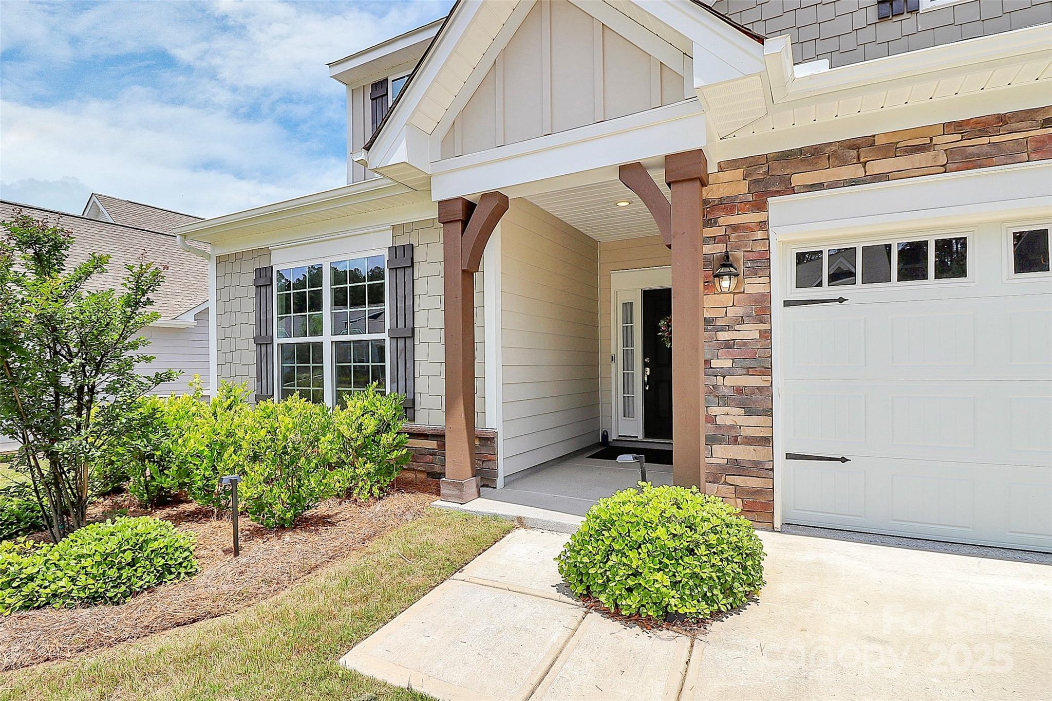 209 Van Gogh Trail