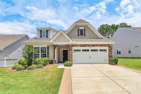 209 Van Gogh Trail Mount Holly NC 28120