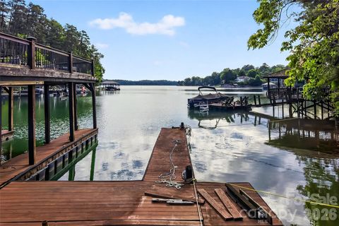 2361 Lake Forest Cove 13 Nebo NC 28761
